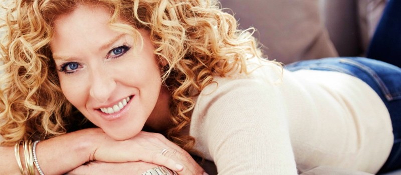 Learn All About Interior Design with Kelly Hoppen Masterclass - Kelly Hoppen digital masterclass - interior design masterclass - Best Interior Designers - Top Interior Designers - world's best interior designers ➤ Discover the season's newest designs and inspirations. Visit Best Interior Designers! #bestinteriordesigners #KellyWearstler #TopInteriorDesigners @BestID